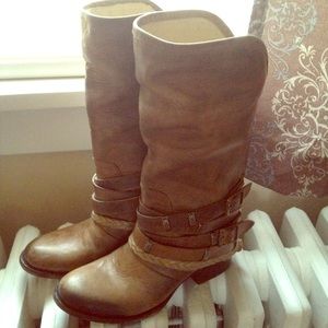 ✨Freebird Drover boots Steve Madden Sz 7